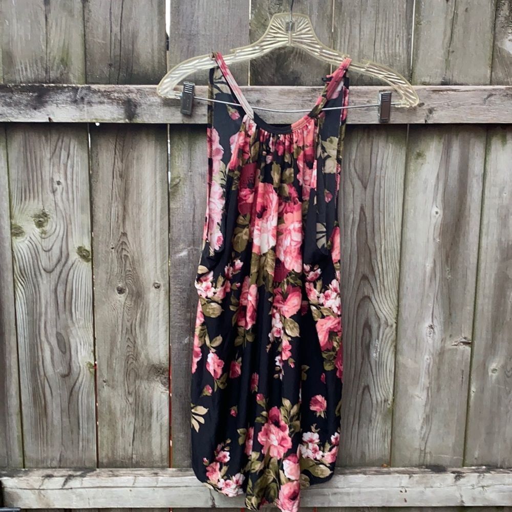 Floral top sz. S